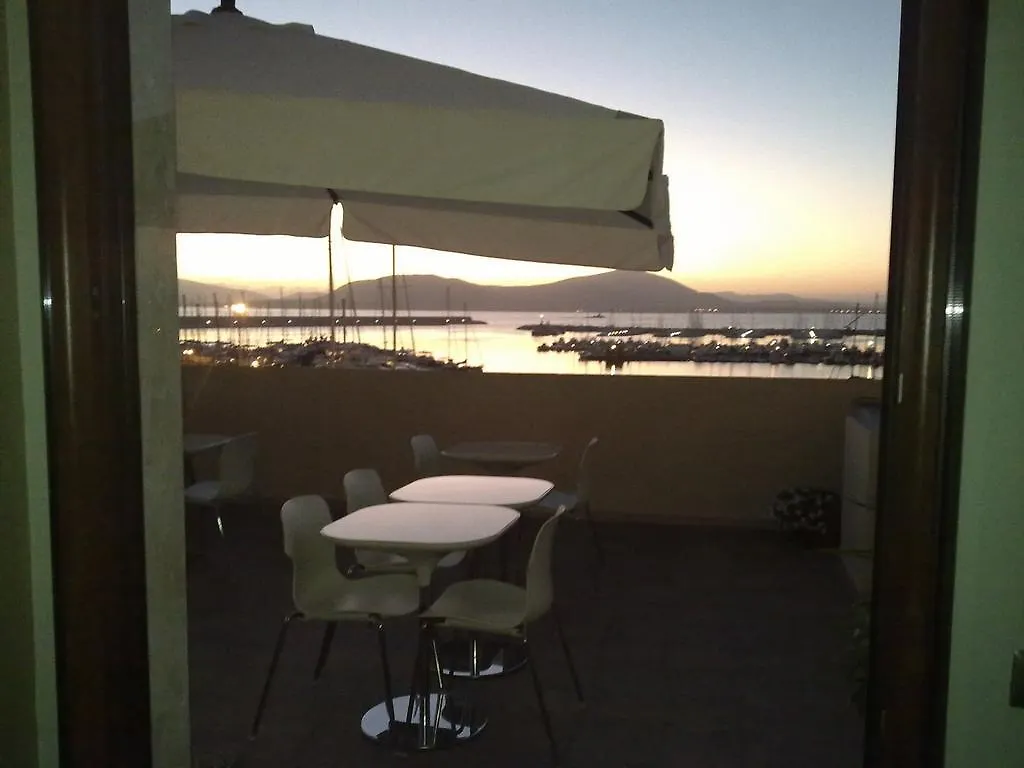 Bed & Breakfast La Terrazza Sul Porto - Guest House Alghero