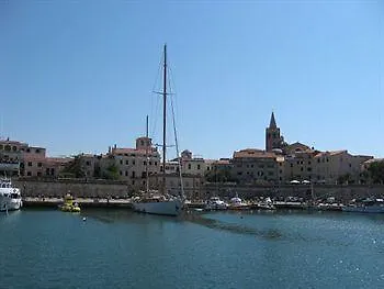La Terrazza Sul Porto - Guest House Alghero 3*,